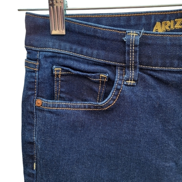 Arizona | Junior's Super Skinny Low Rise Jeans - Size 5 Long - Picture 9 of 12